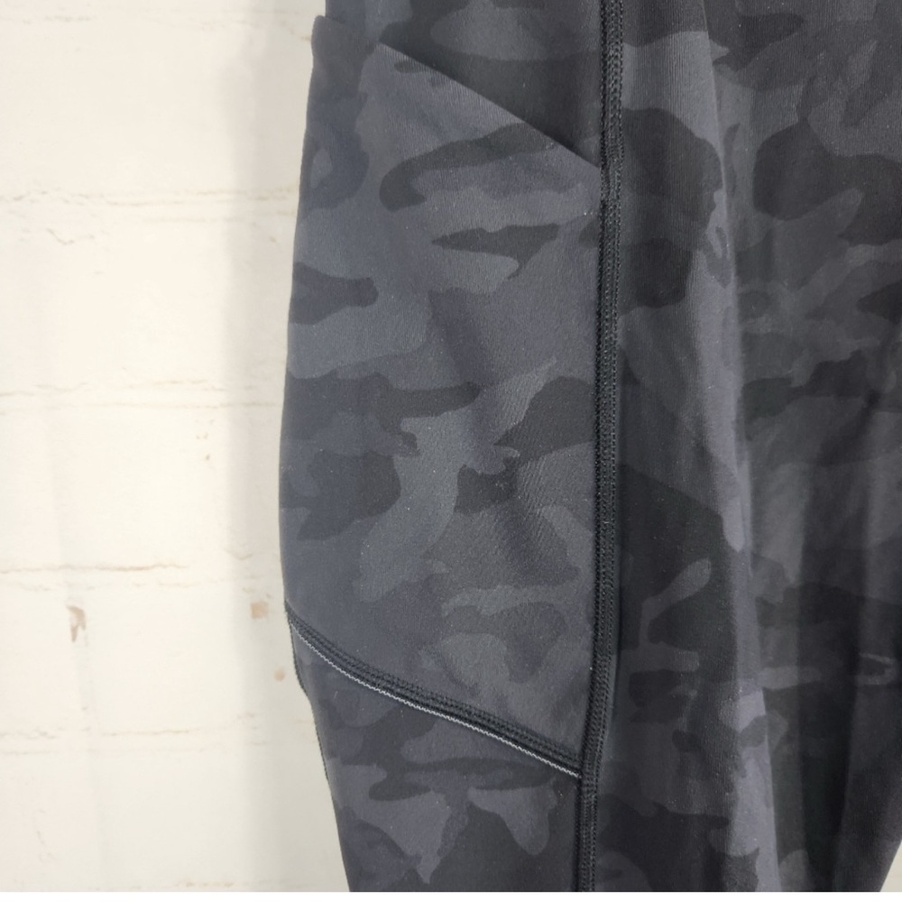Lululemon Speed Up Crop Leggings Camo Multi Grey size 8 - Picture 7 of 15